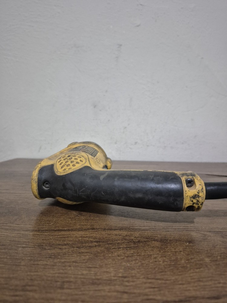 DeWalt DW268 Corded Variable Speed Reversing Versa-Clutch Screwdriver