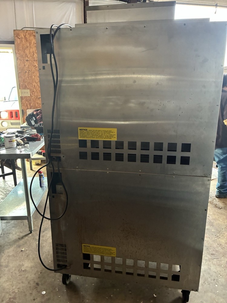 LANG DOUBLE STACK FULL SIZE NATURAL GAS CONVECTION OVEN