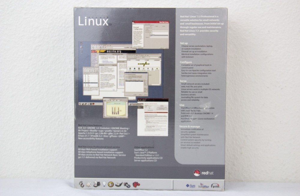 RED HAT Linux 7.3 Professional Operating System OS Brand New SEALED