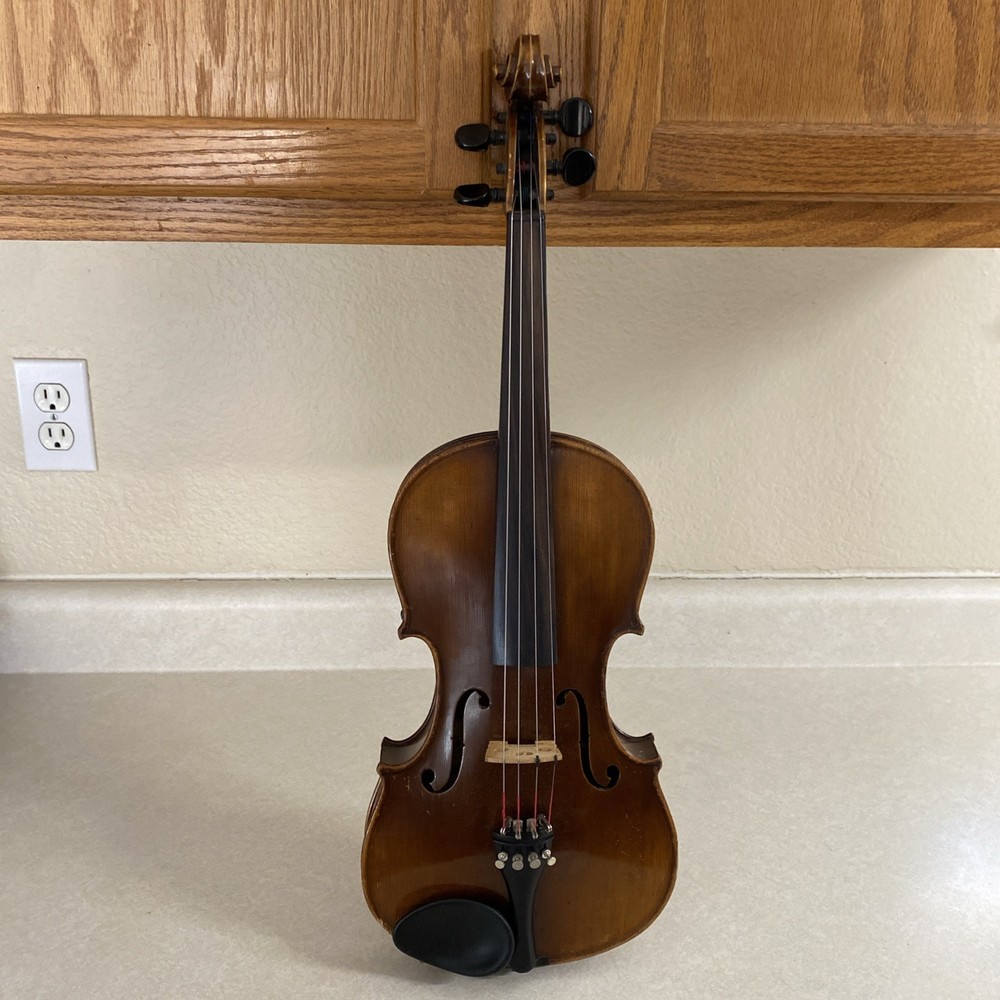 Antonius Stradivarius cremonensis  violin