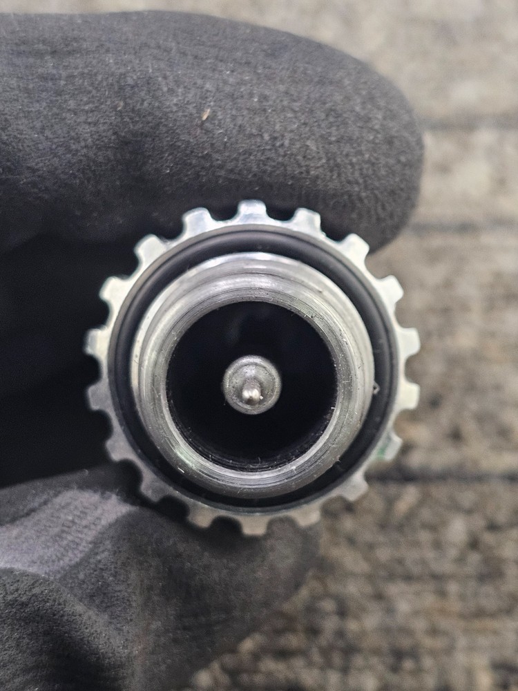 LEE LEE-DECAP-D5: Universal Heavy Duty Decapping Die Replacement