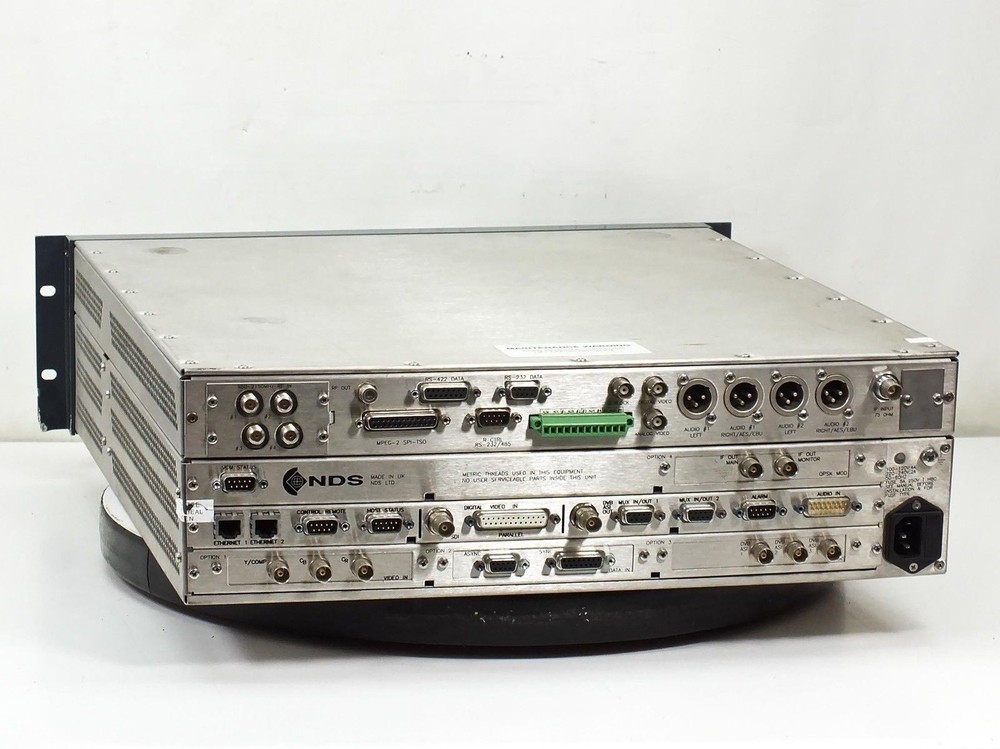 Tandberg E5424 Mpeg-2 Encoder with NDS Board QPSK MOD Option & Cards