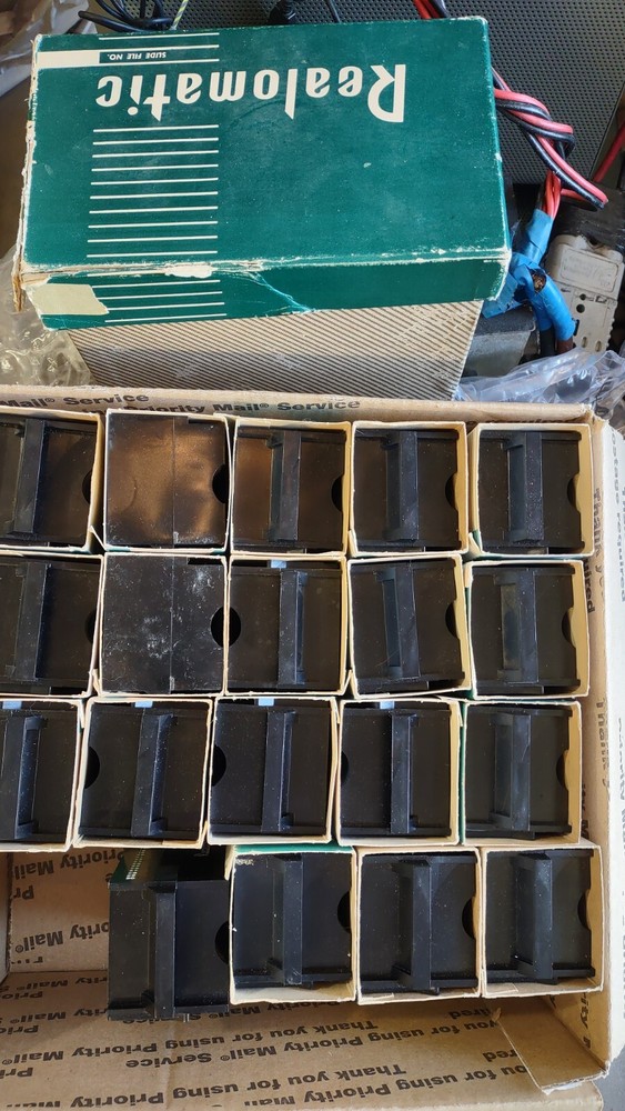 Realomatic  30 Slide trays Quantity 25