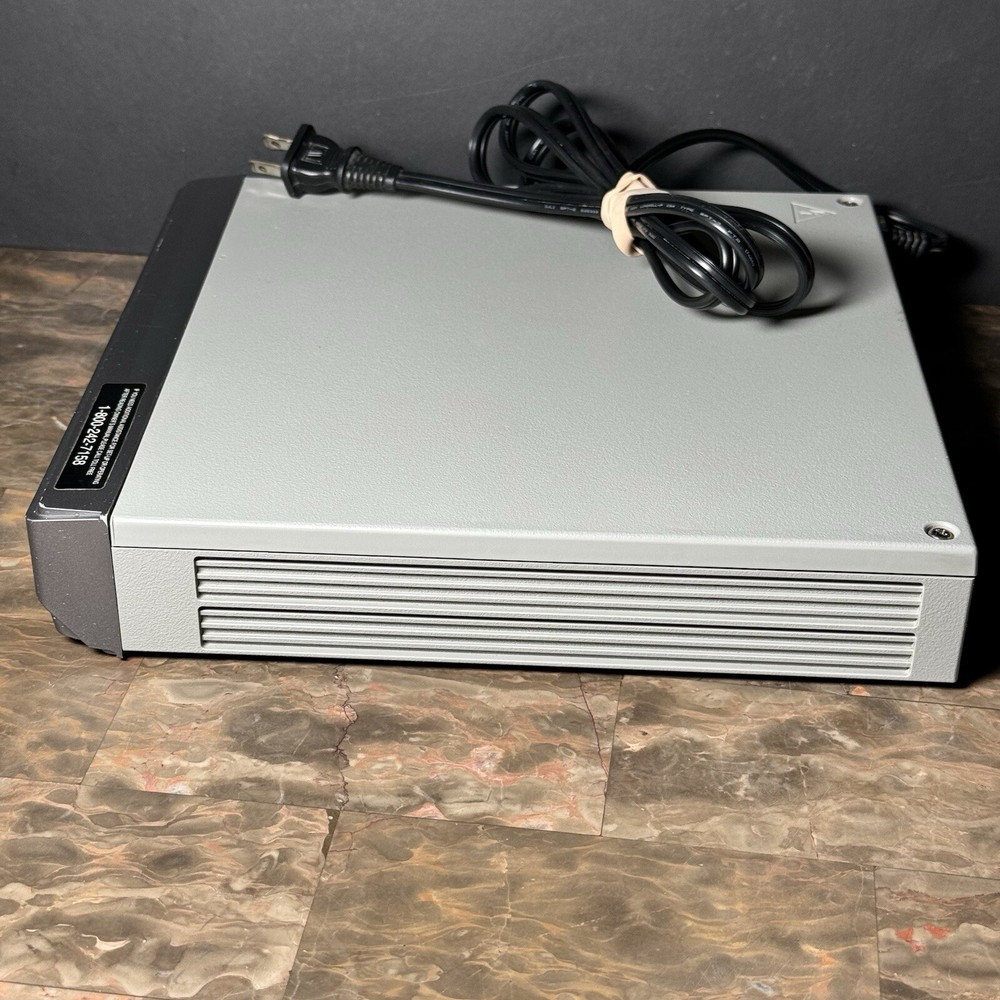 Symphonic WF104 DVD/CD Player NO REMOTE TESTED