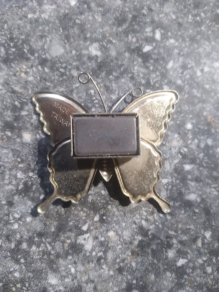 Small Magnetic Butterfly