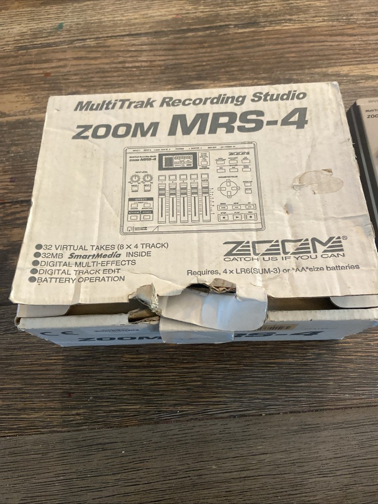 ZOOM MRS-4 Multi-trak Recording Studio without Power Cable!