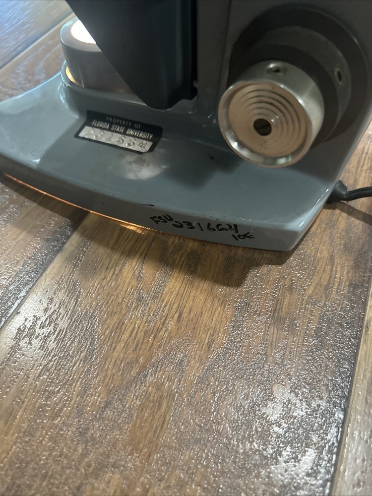 AMERICAN OPTICAL CORP SIXTY 3 Objective Laboratory BULB Microscope WORKING