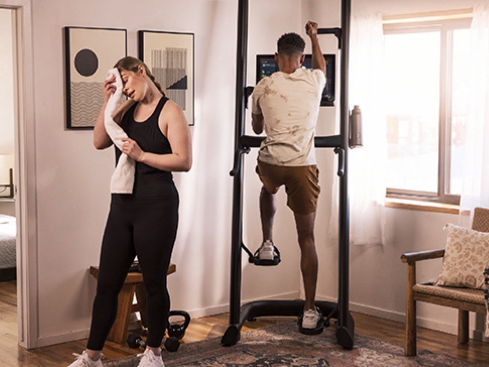 CLMBR Vertical Climber