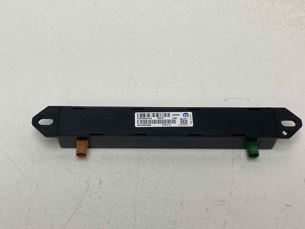 Antenna Control Module 68306857aa Fits 2018 - 2024 CHRYSLER PACIFICA