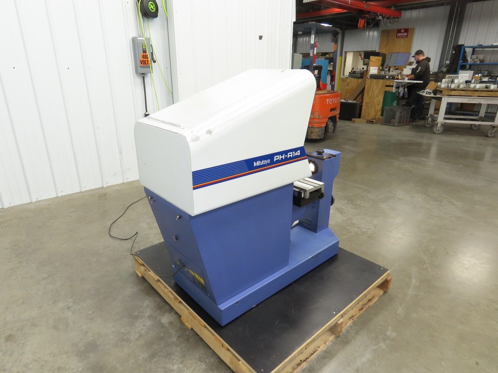 Mitutoyo PHA-14 Horizontal Optical Comparator Profile Projector Measure Counter