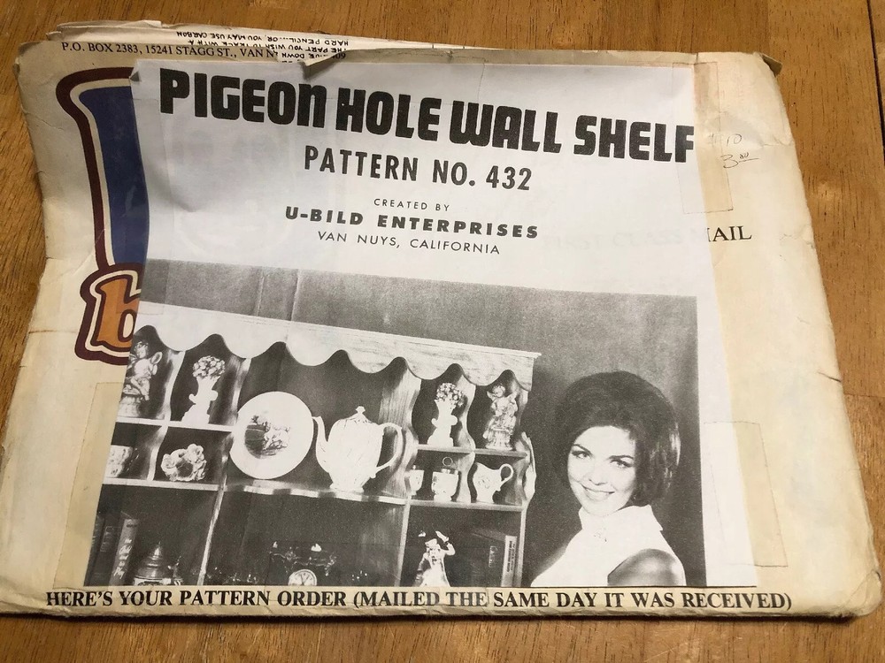 U-bild Pattern No. 432 Pigeon Hole Wall Shelf