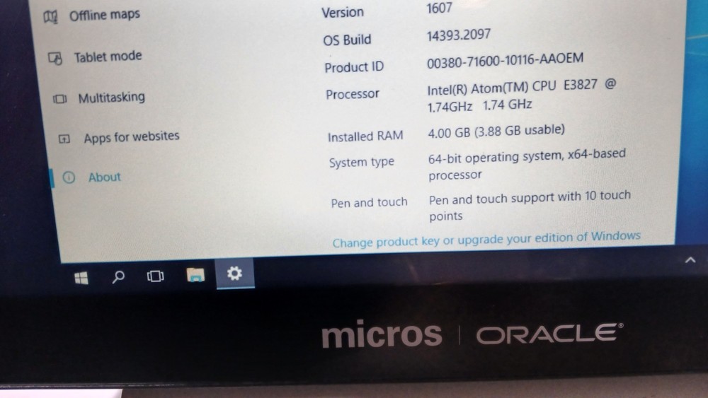 Micros Oracle Workstation 7331285T POS System Kiosk