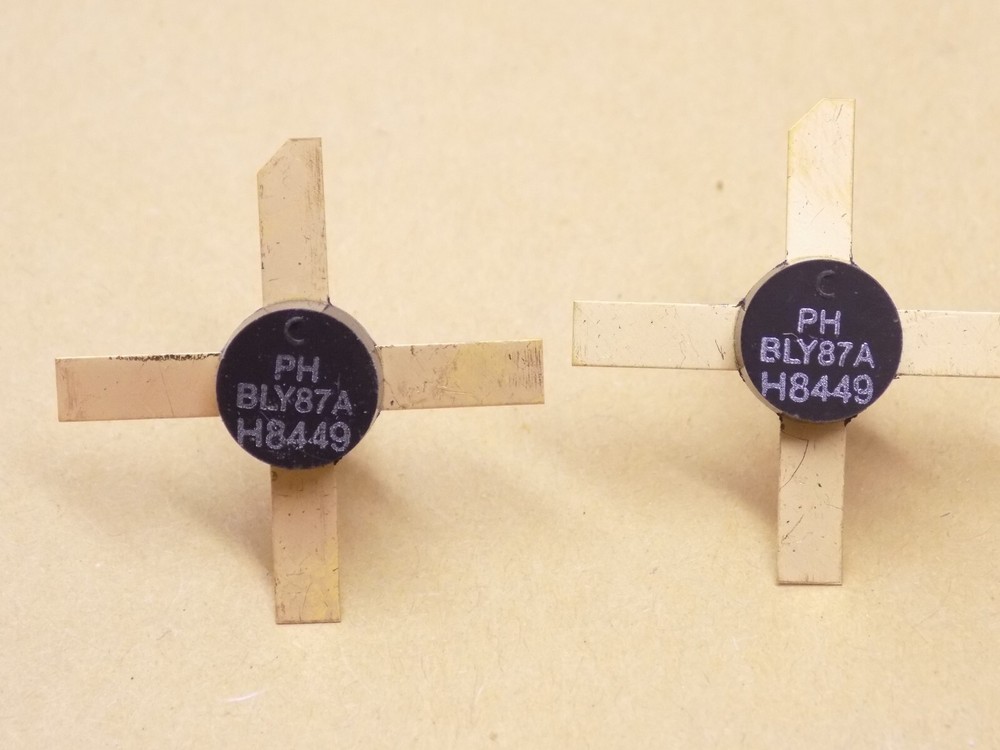 1x BLY87A PHILIPS TRANSISTOR NOS