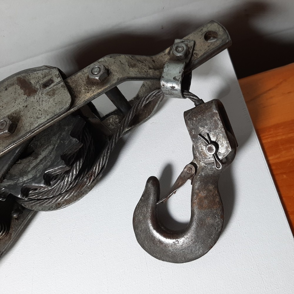 1 Ton Capacity Pow'R Pull Come-Along Winch