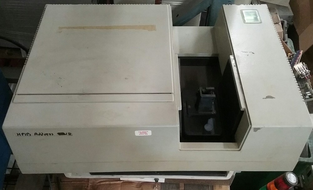 Hewlett Packard Diode Array Spectrophotometer 8452A