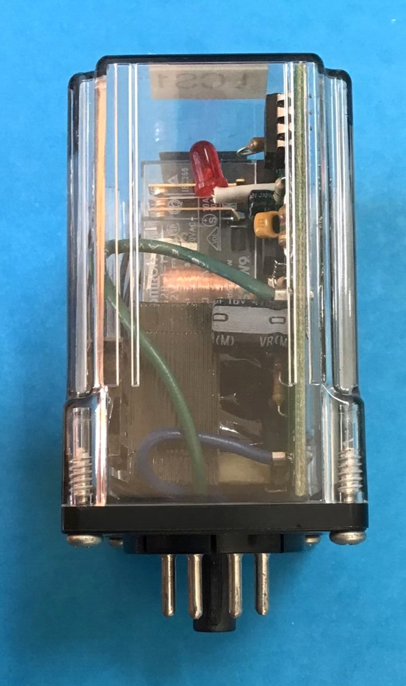 Warrick Controls GEMS 16ME1B0 3-Probe Conductivity Level Controller, 8-PIN Base