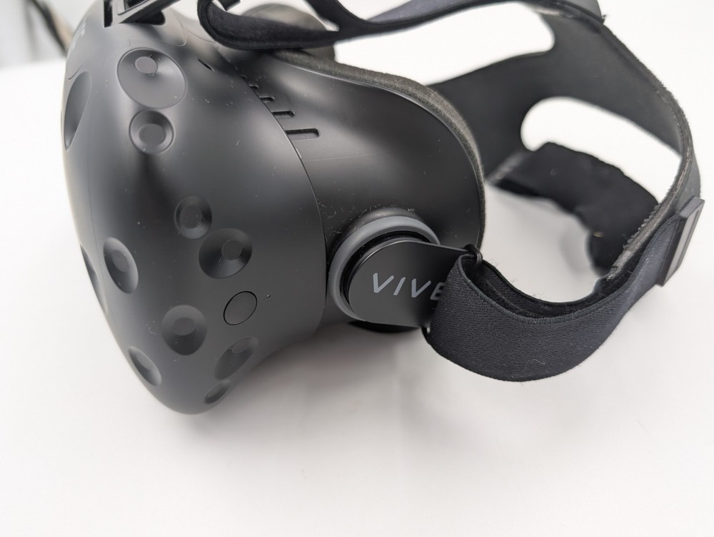 HTC Vive Virtual Reality Replacement Headset Only (260088)