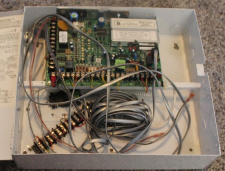 Gemini GEM-P3200 Control Panel Communicator (Used & untested)