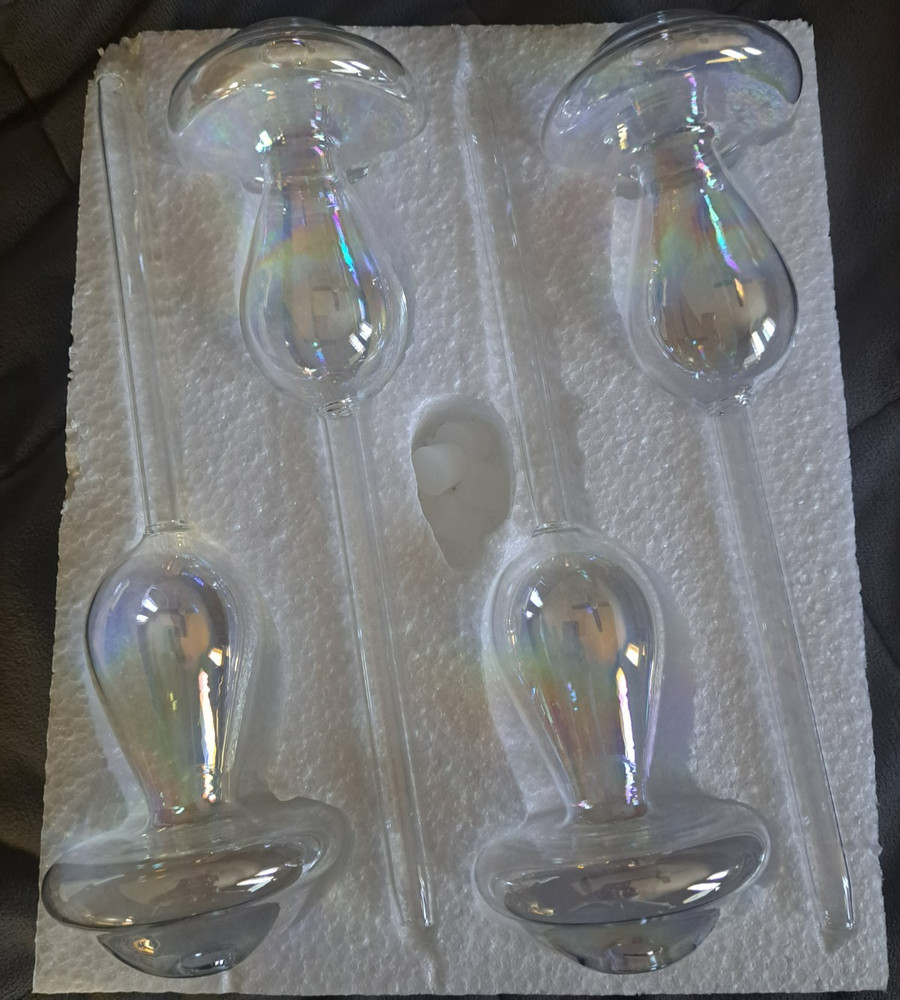 4 pack Mushroom self watering plant waters