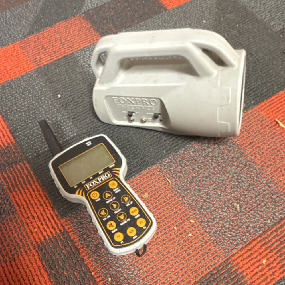 FOXPRO Inferno Electronic Predator Call, Remote Control, Gray/Black, Plastic