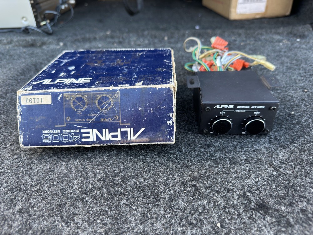 ALPINE Dividing Network 4005 & Original Box.