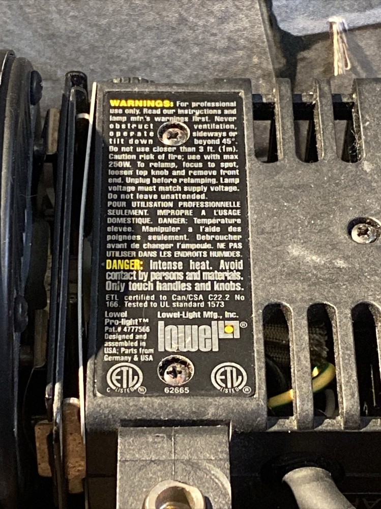 Lowel Pro-Light Focusing Flood Light Not Tested