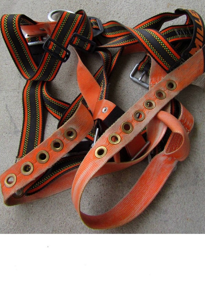 NICE MILLER MODEL E8759 CLIMBING BELT