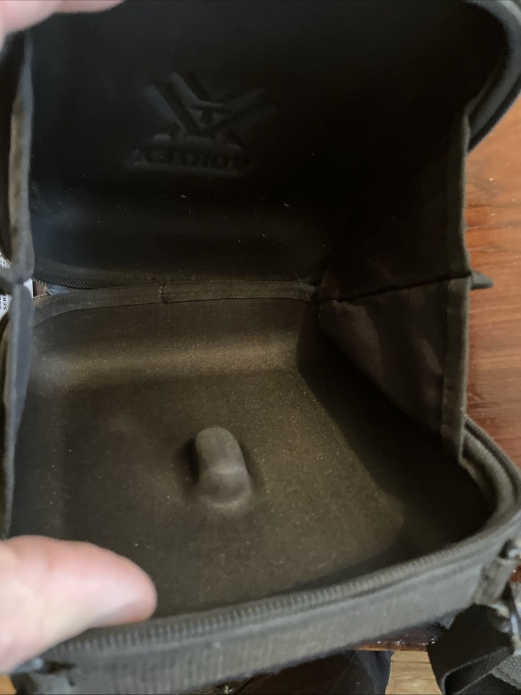 Vortex Optics Diamondback HD Binocular’s Case with Strap