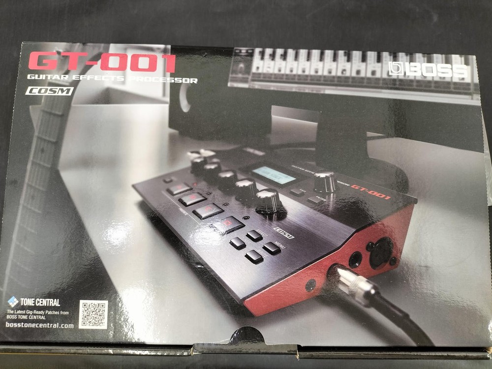 BOSS GT‑001 Desktop Guitar Multi‑Effects Processor USB Audio/MIDI