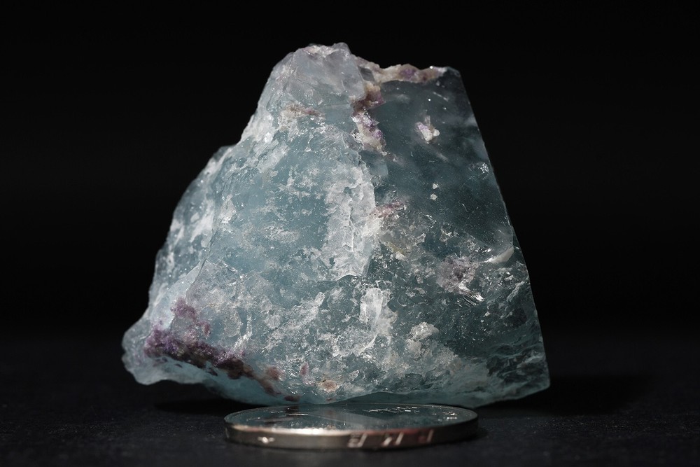 Fluorescent Topaz from Chengde, Hebei, China