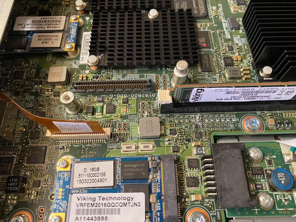 NETAPP I/F6 DRIVE CONTROLLER MODULE FOR E2700 111-02855+B0