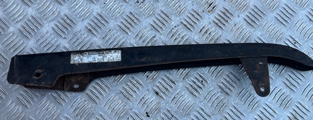 Honda cb125j chain guard