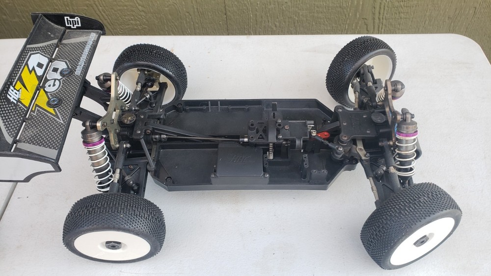 HB VE8 BUGGY HOT BODIES