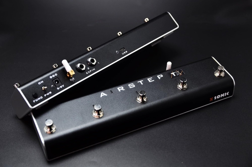 AIRSTEP TX Footswitch 2 Control Modes, 2 Expression Inputs, App Customization