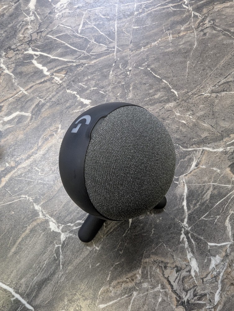 Logitech Yeti Orb USB Gaming / Streaming Microphone Hardly Used Mac PC Laptop