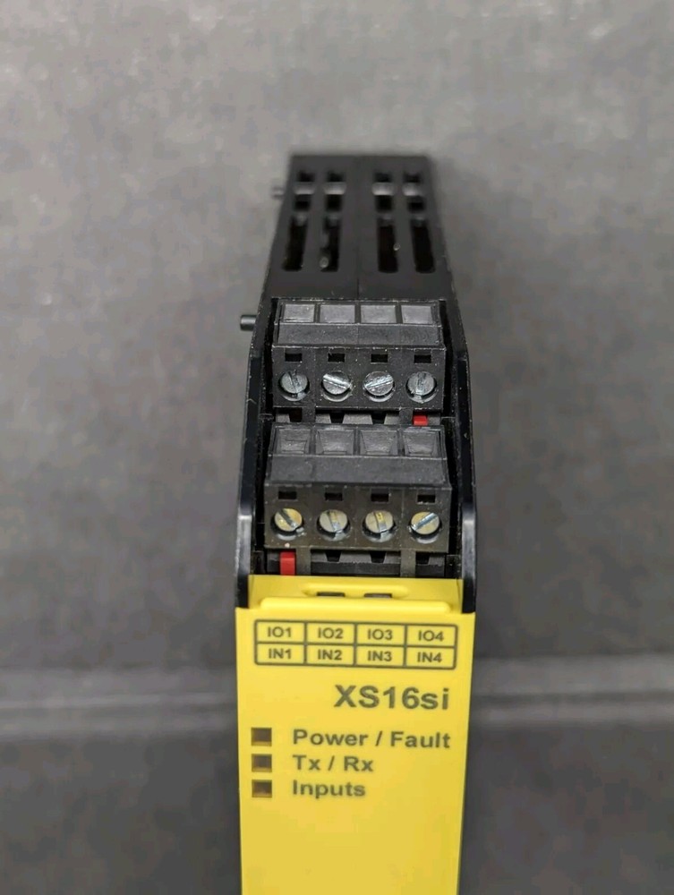 Banner XS16SI / 85069 Safety Controller Input Module TESTED