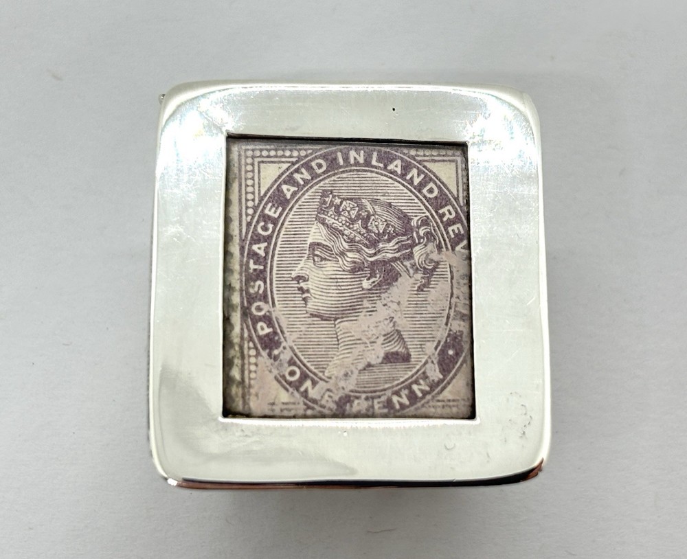 Solid Sterling silver stamp box / case / holder on raised ball feet