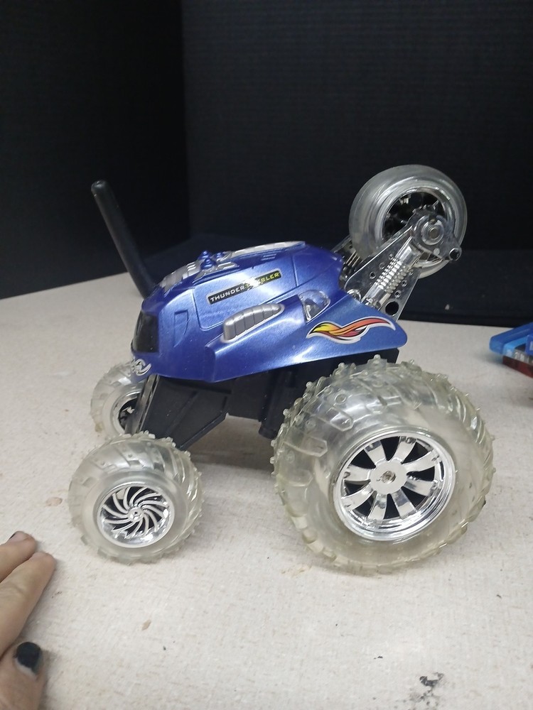 Thunder Tumbler RC Car Works Fine With Controller JA 443