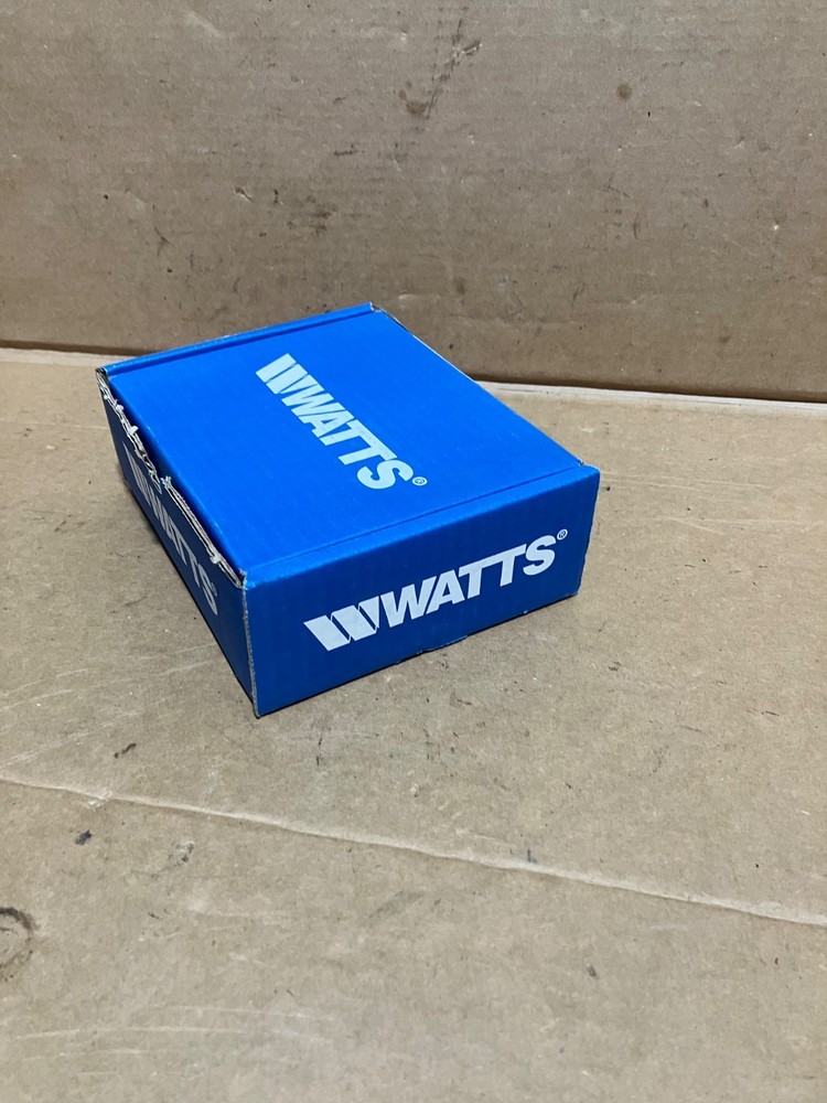 Watts Pressure Reducing Valves LFN45BUM1 1” NEW IN BOX 0960025
