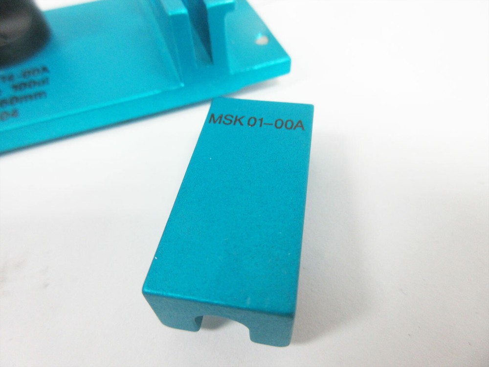 CTC ANALYTICS MSU 014-00A 100 uL SYRINGE ADAPTER & MSK 01-00A HOLDER