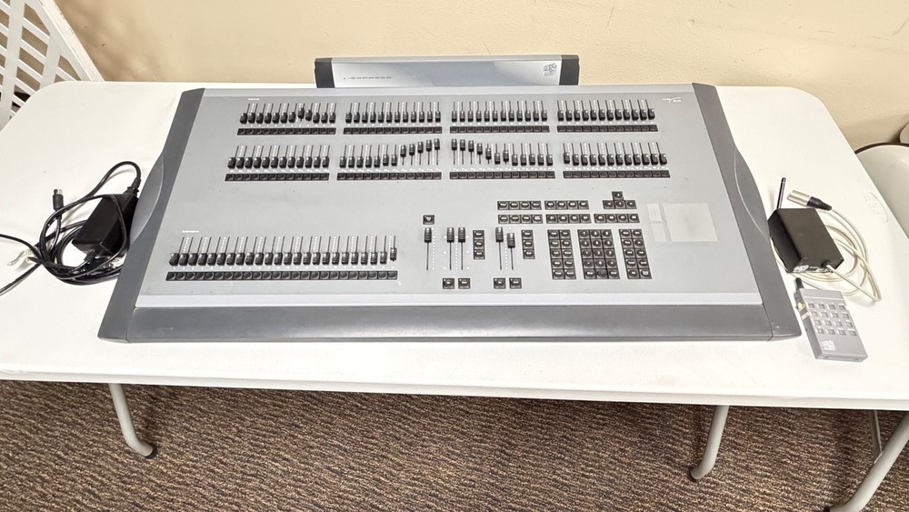 ETC Express 48/96 Lighting Control Console With Power Supply & remote