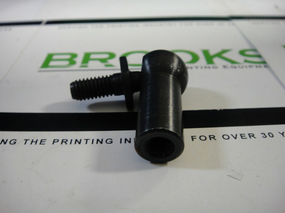 Chief Screw Ball Socket, Part #503779