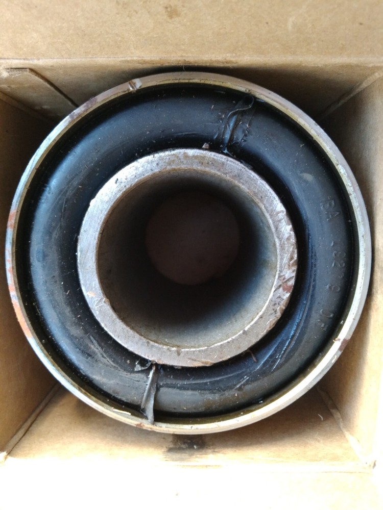 New Vertical Bushing BWP M-1798 Same as Batco 09-5535