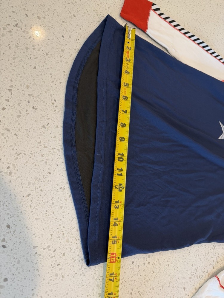Helly Hansen Ski Team USA Base layer Size Medium Long Sleeve