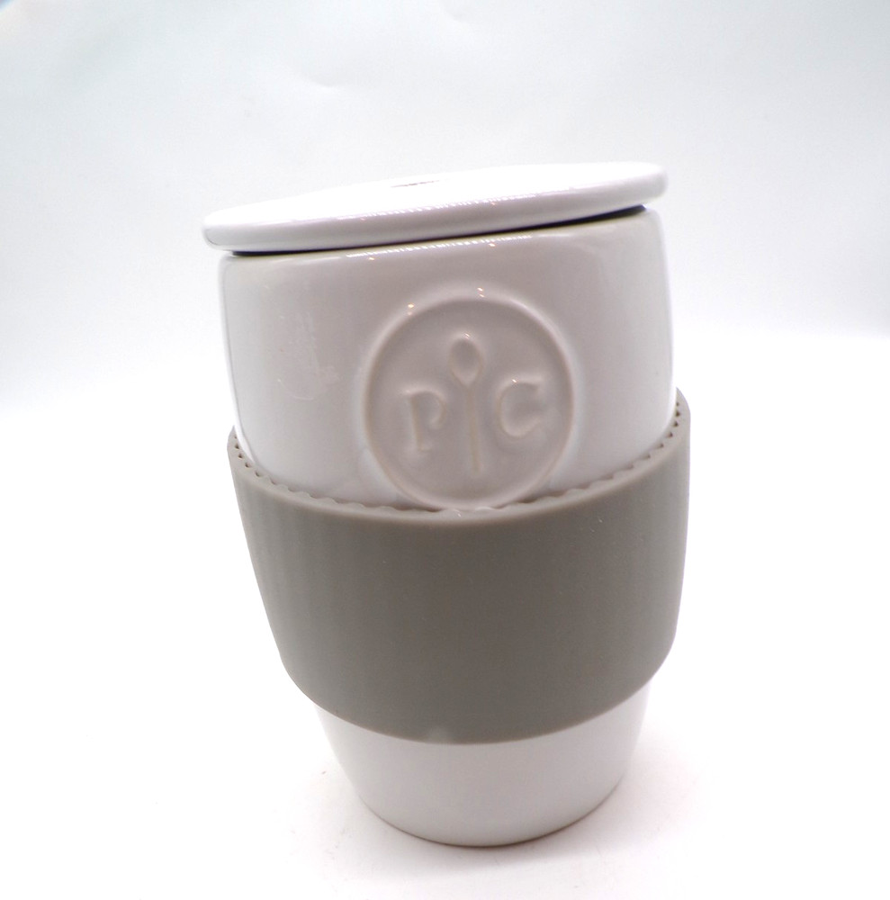Pampered Chef Stoneware Microwave Egg Cooker Pre owned EUC