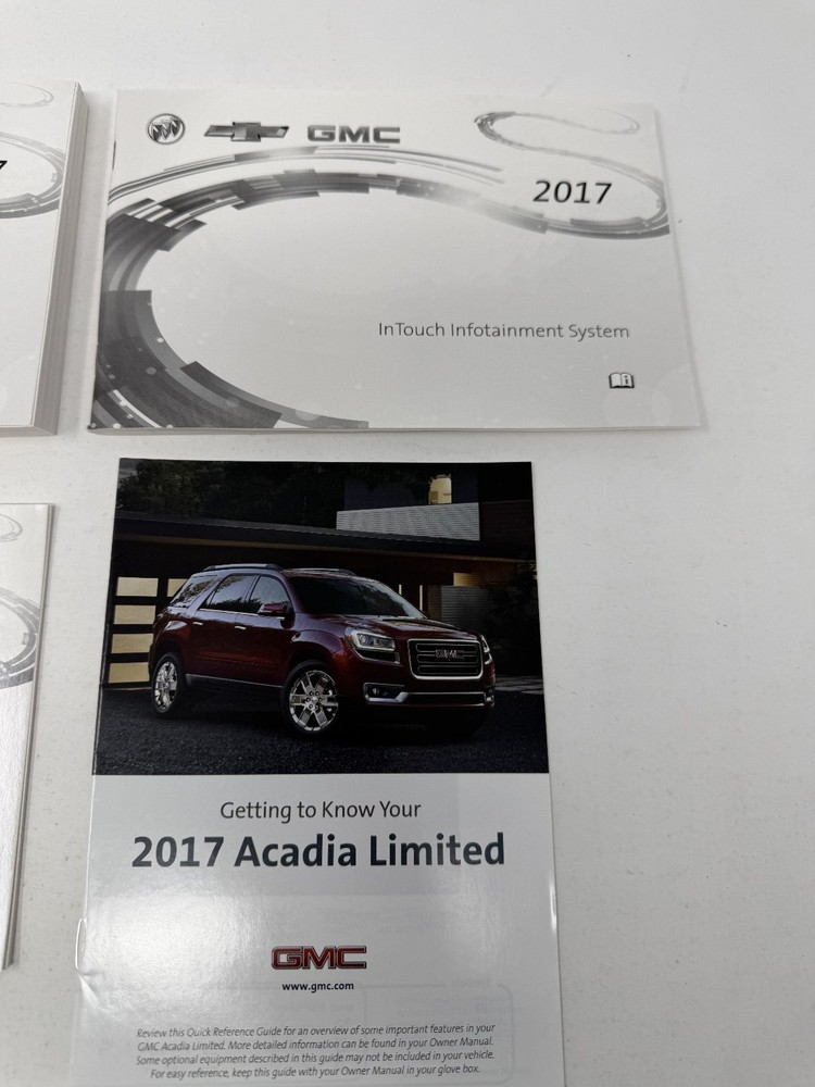 2017 GMC Acadia Owners Manual OEM Set
