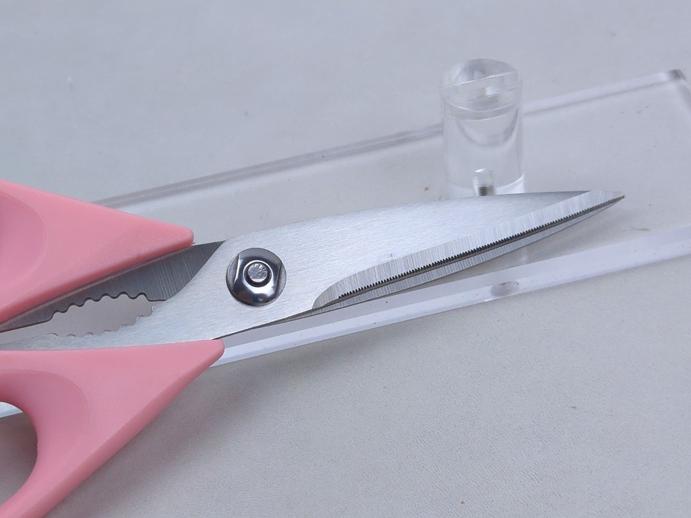 Premium Multi-Purpose Kitchen Shears / Scissors, Heavy Duty, Soft-Grip Handle