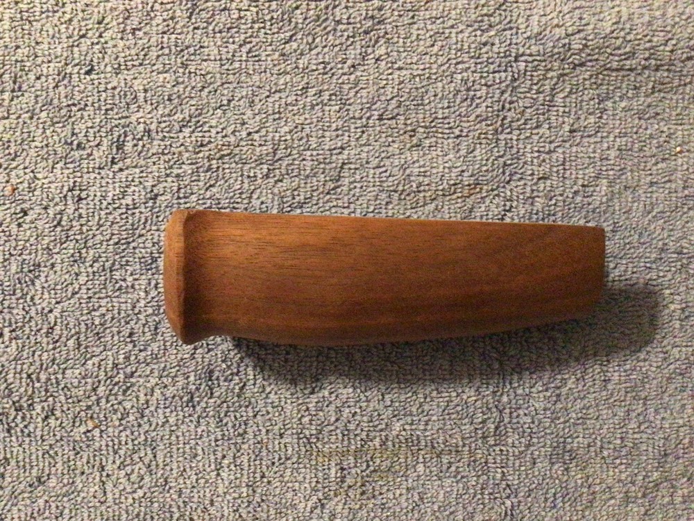 Colt Lightning .22 Forend Walnut Repro