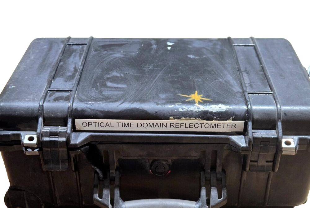 CORNING OPTIVISOR 400 Optical Time Domain Reflectometer W/CASE