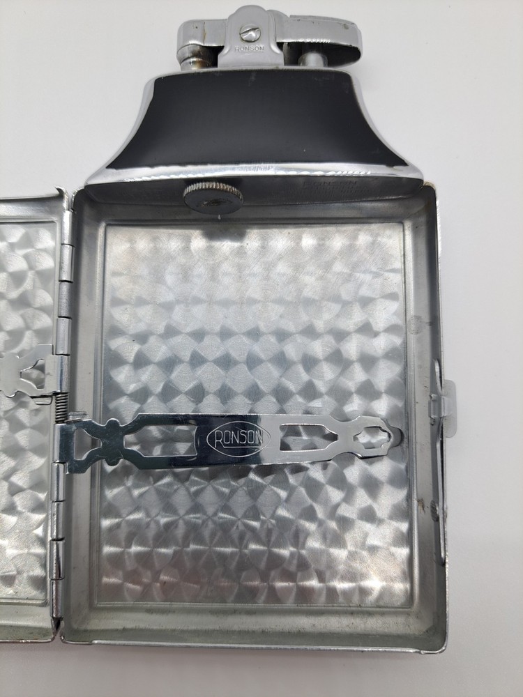 Vtg Ronson Mastercase Art Deco Cigarette Case Combo Lighter Black & Silver As Is